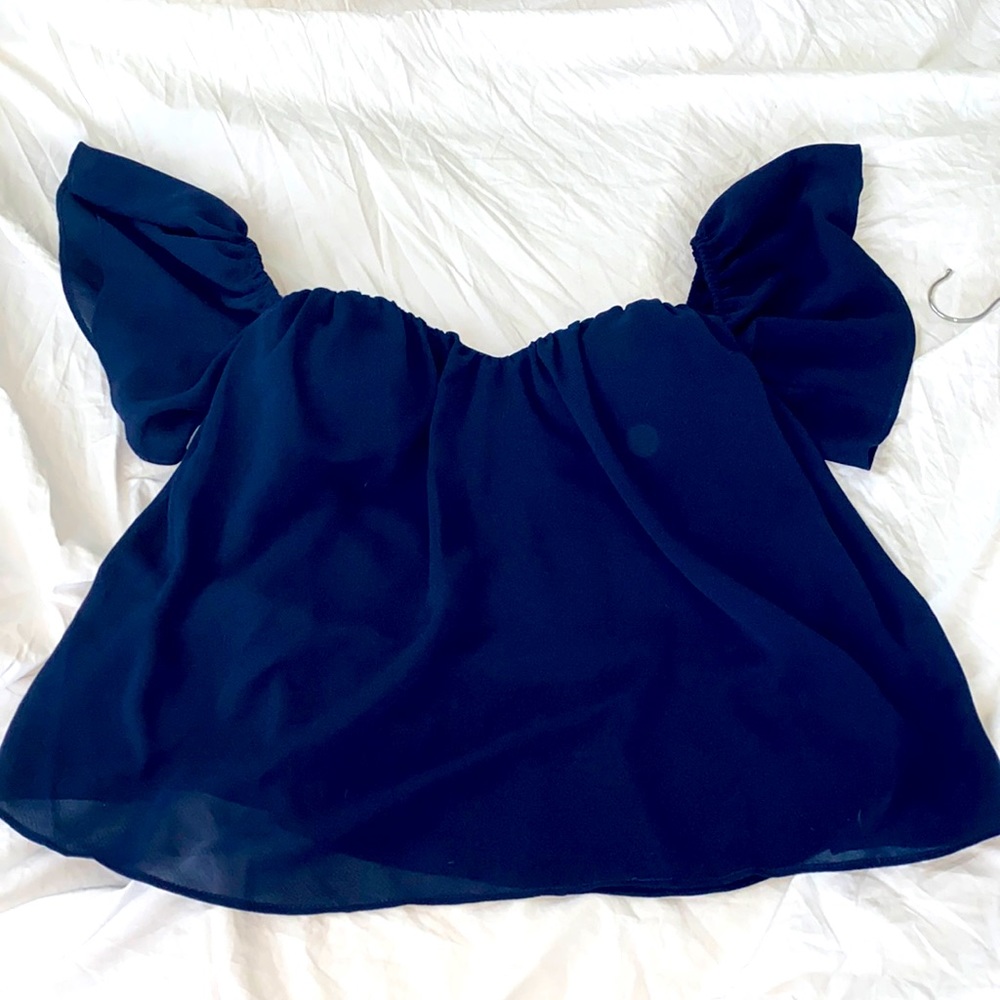 Line and Dot navy blue blouse